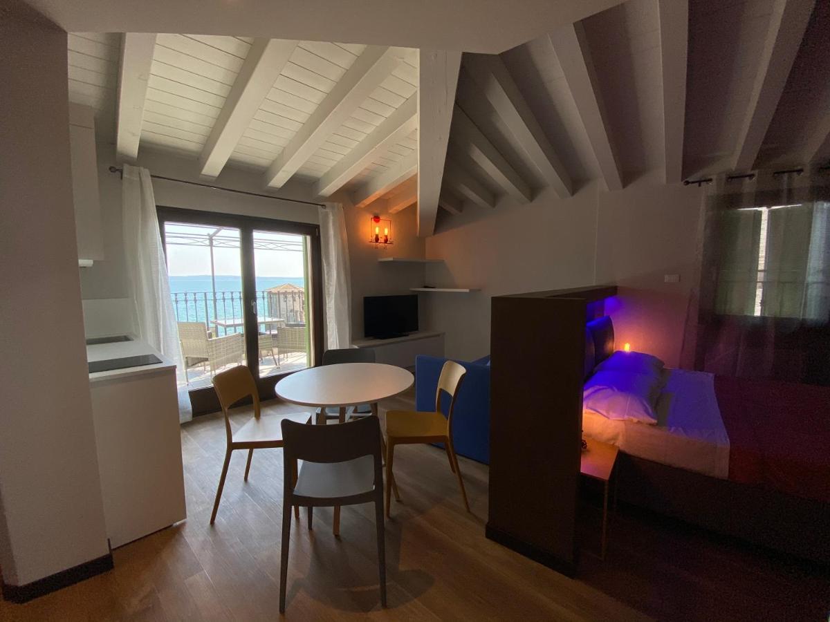 Apartamento Castello Mavino Sirmione Exterior foto